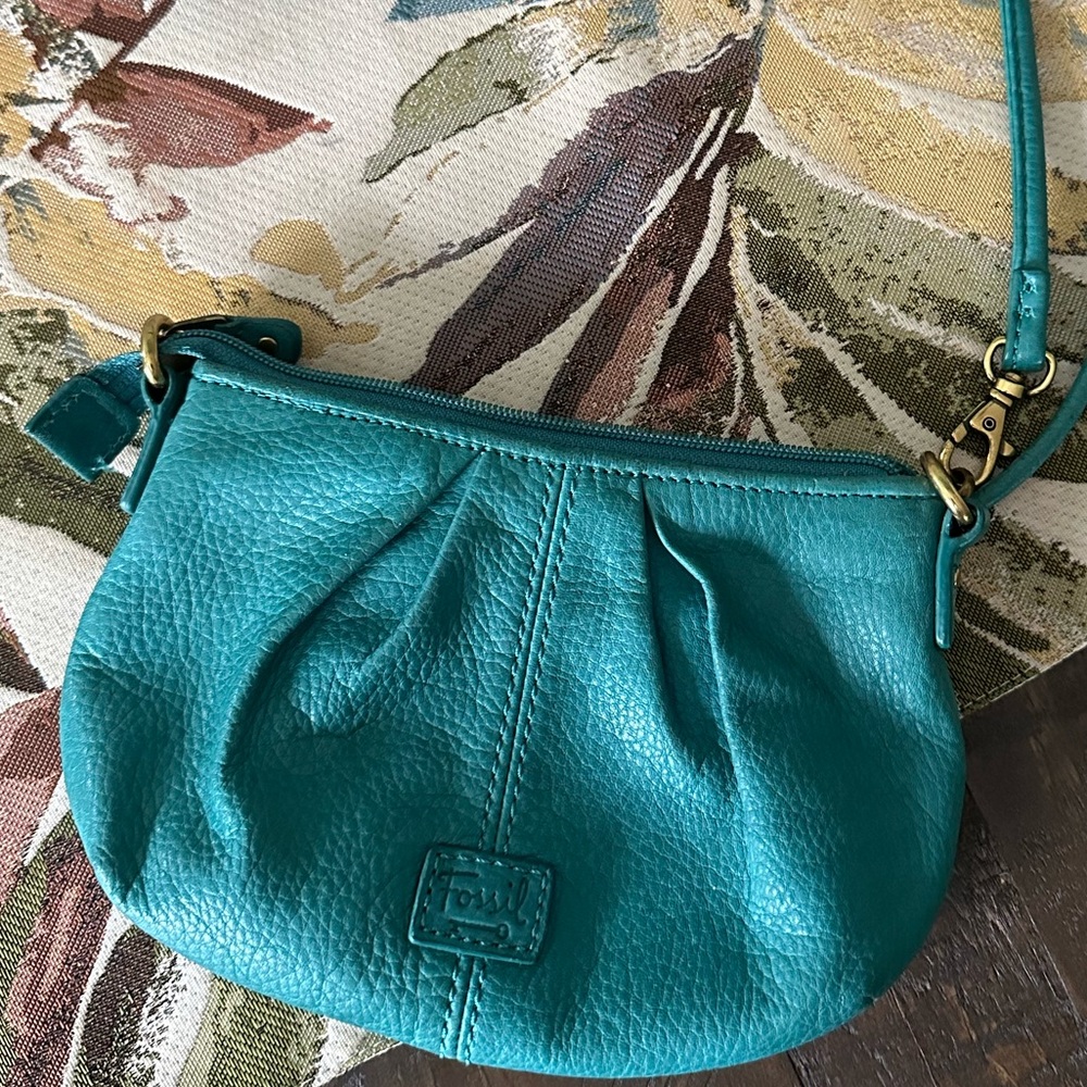 Fossil Turquoise Pebbled Leather Crossbody Bag